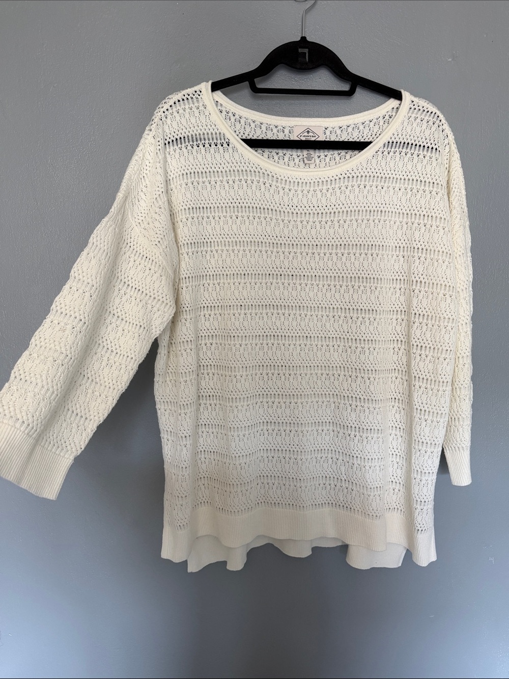 St. John's Bay Ivory Lightweight Crochet Knit Beach Coverup Pullover Sweater